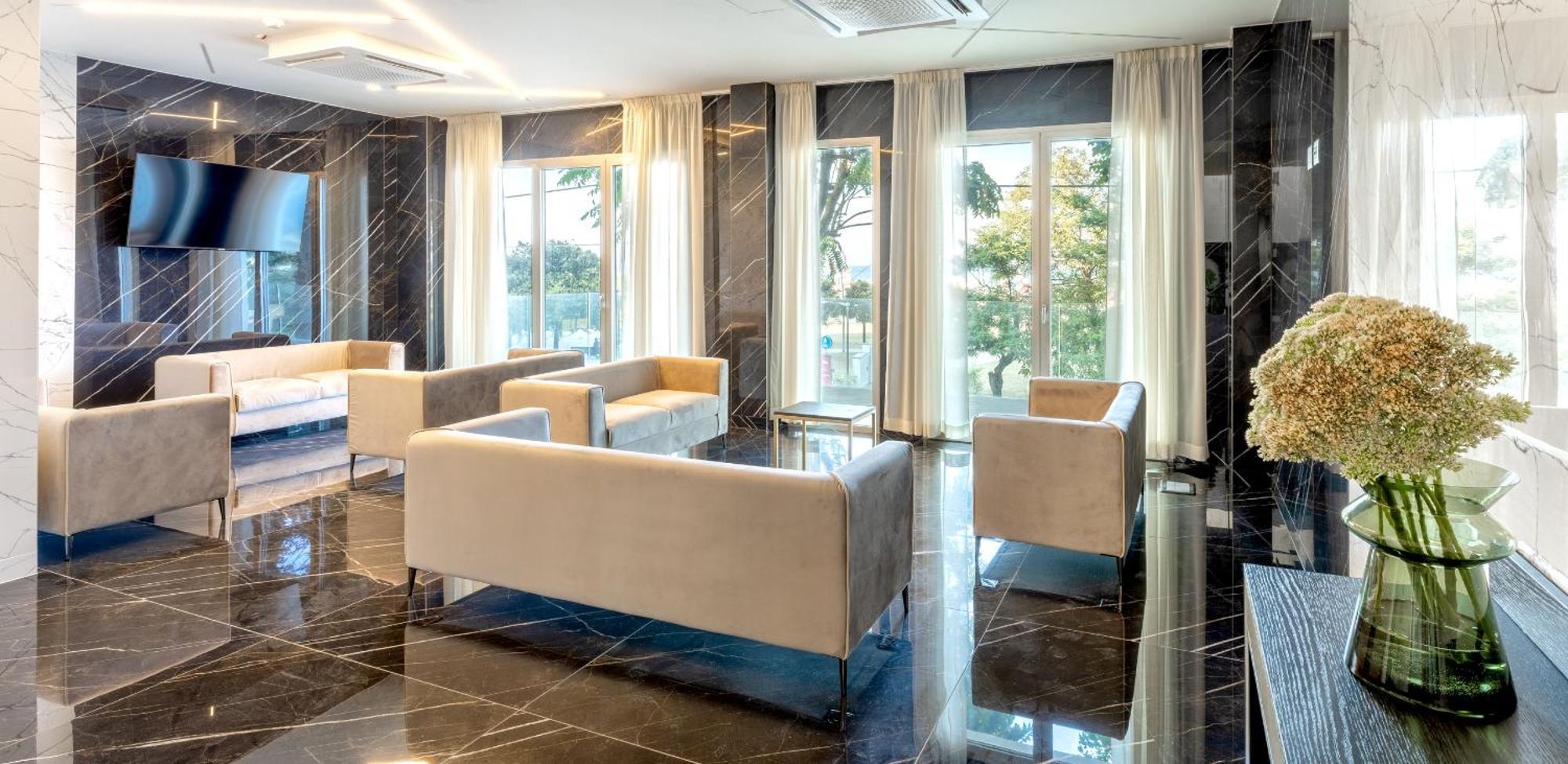 Hotel Mondial Rimini Bagian luar foto