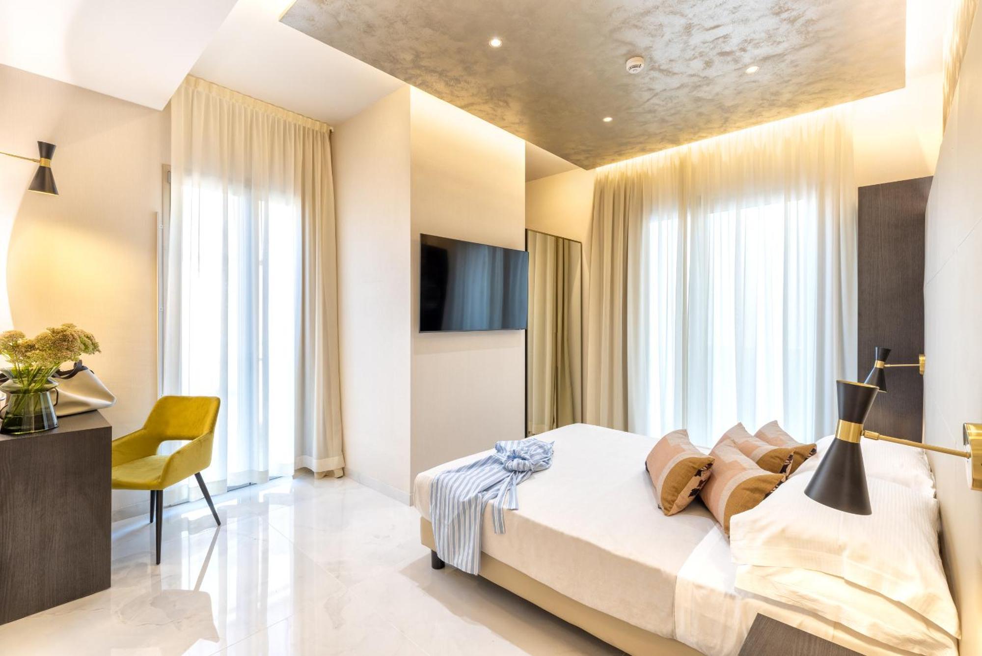 Hotel Mondial Rimini Bagian luar foto